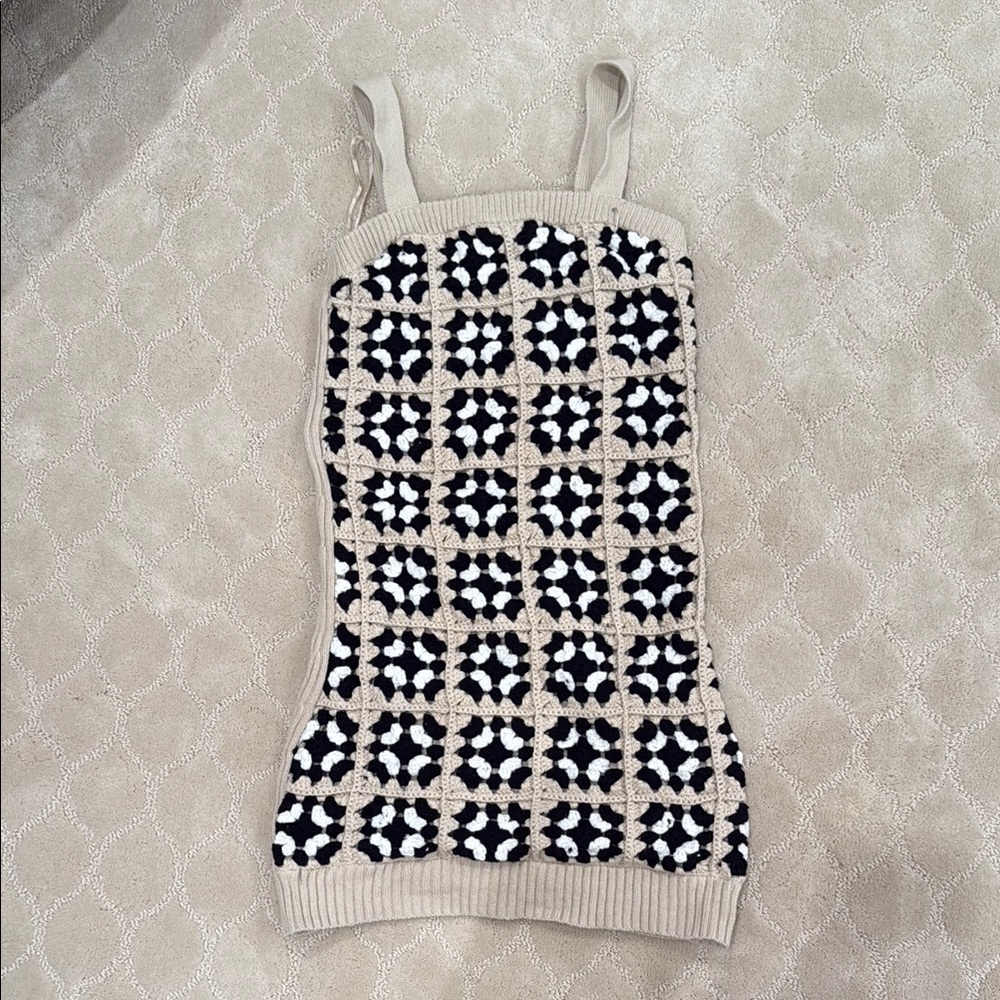 Design History Black